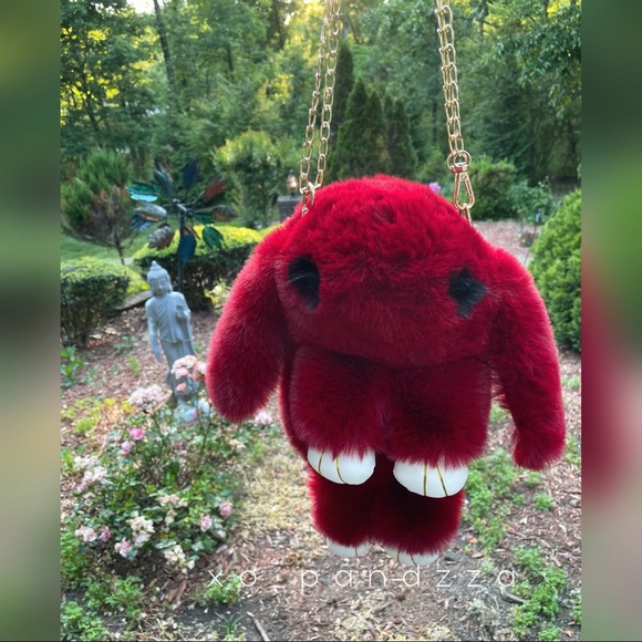 lil mini bunny purses 🐰🌸 TOO CUTE 🥺 - Picture 2 of 3